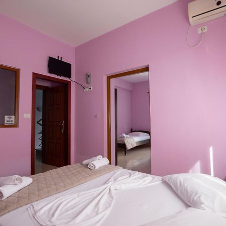 Villa Ari Ксамил Екстериор снимка