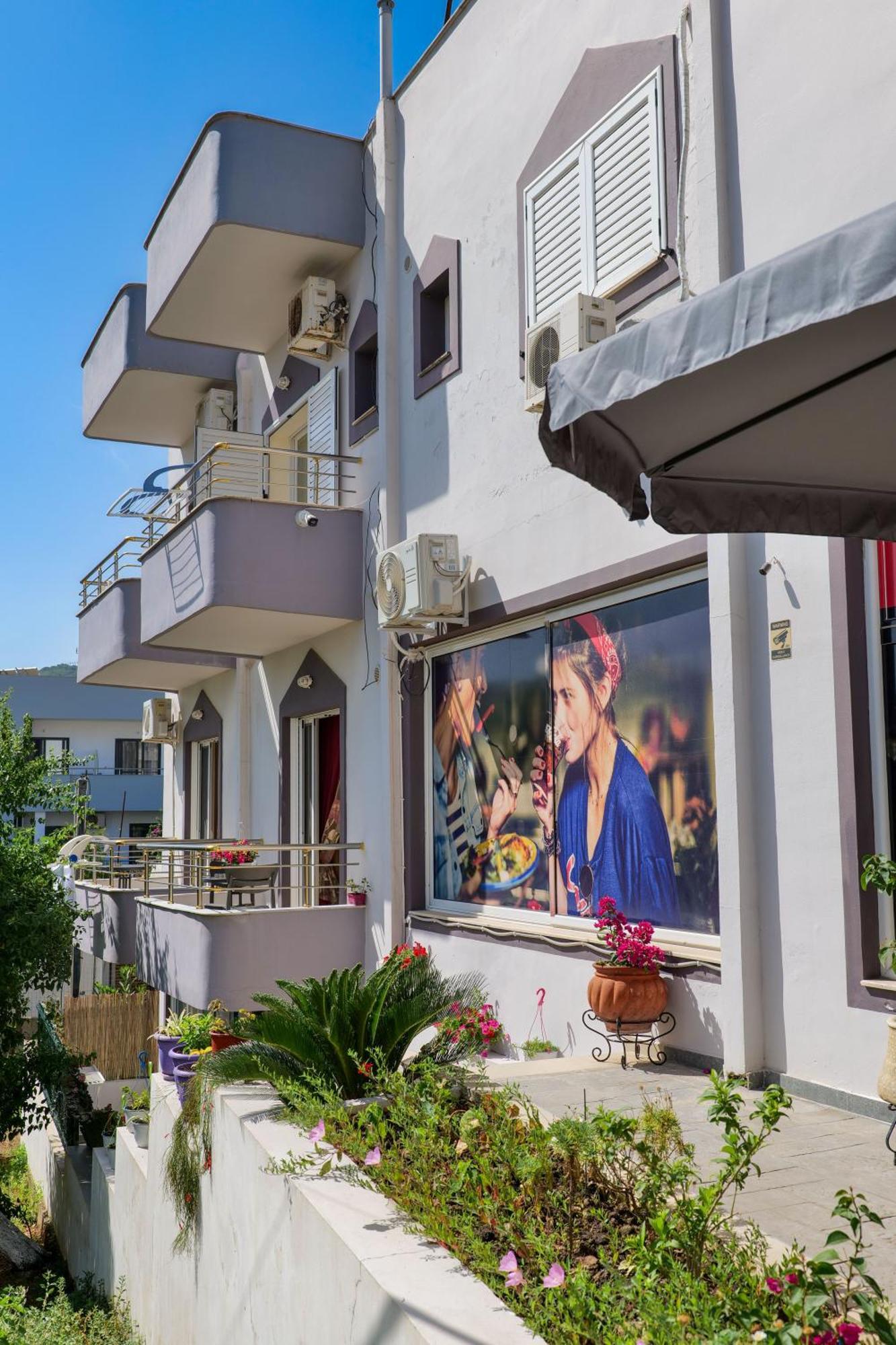 Villa Ari Ксамил Екстериор снимка